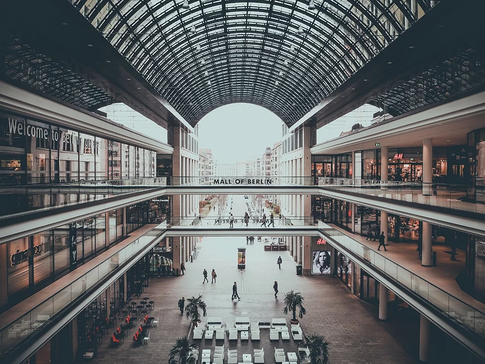 Wer hat die Verantwortung für die Einhaltung von Sicherheitsstandards in Gewerbeimmobilien